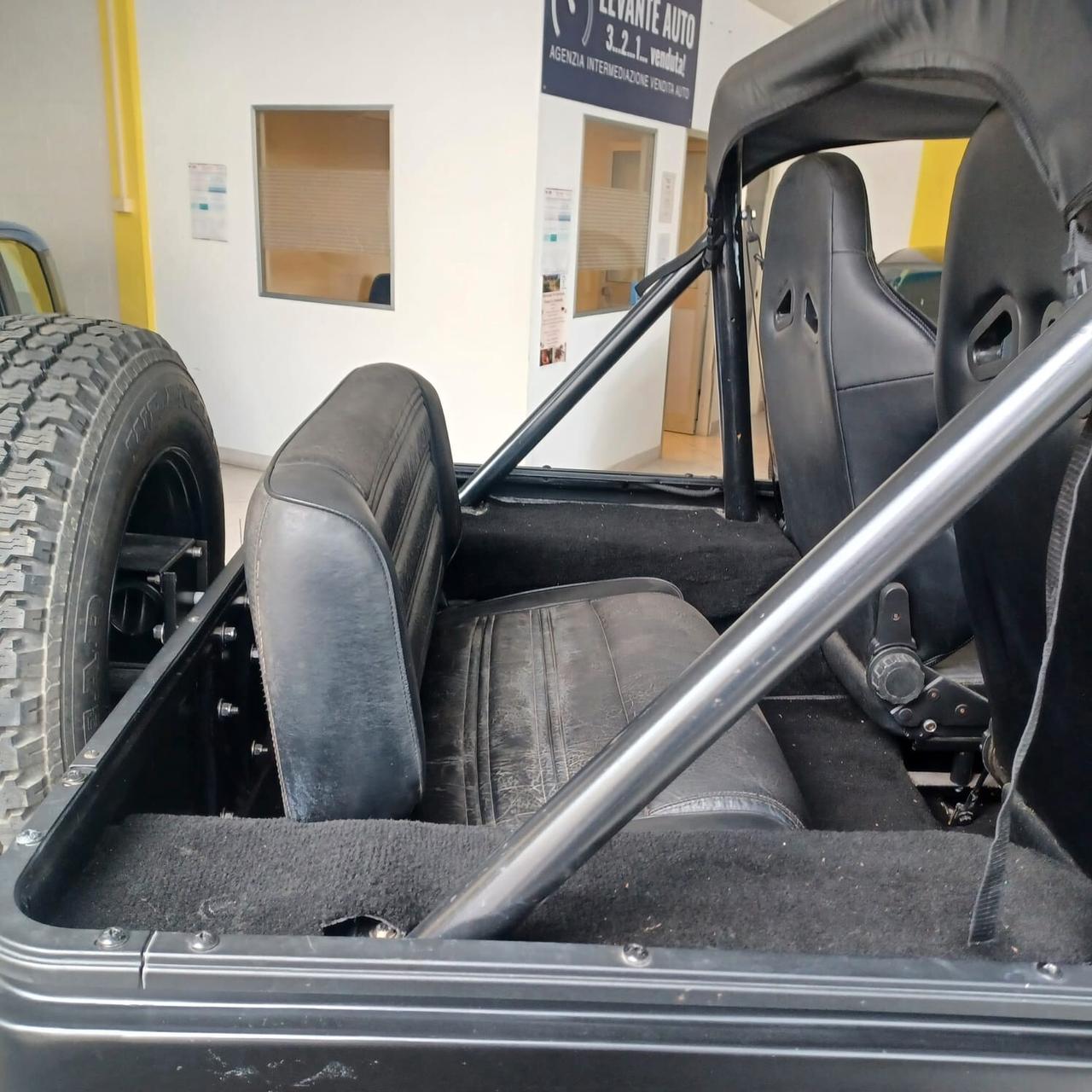 AUTO D'EPOCA INTROVABILE Jeep Renegade 4X4