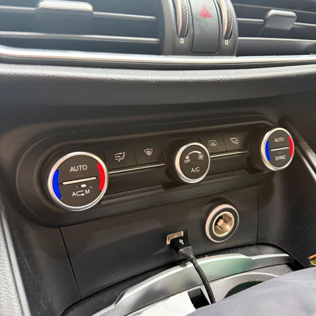 Alfa Romeo Stelvio 2.2 Turbodiesel 180 CV AT8 RWD Executive