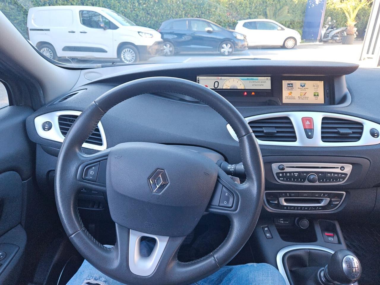 Renault Scenic Scénic X-Mod 1.9 dCi 130CV Luxe