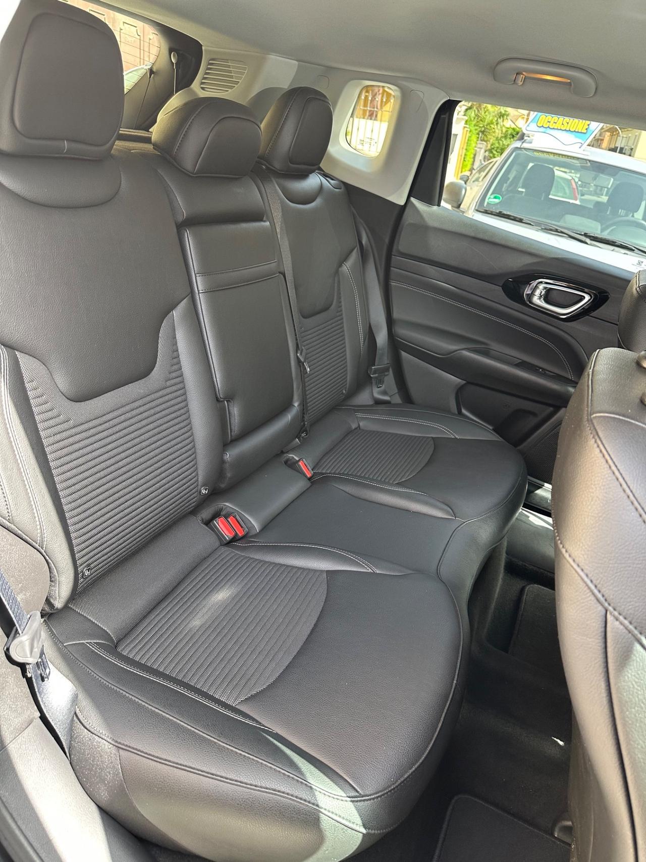 Jeep Compass 1.6 Mtj II 2WD Limited 11/2021 KM 135200 CERT 1PROP
