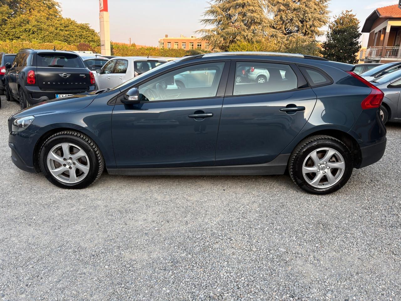 Volvo V40 2.0 D2 120CV Cross Country