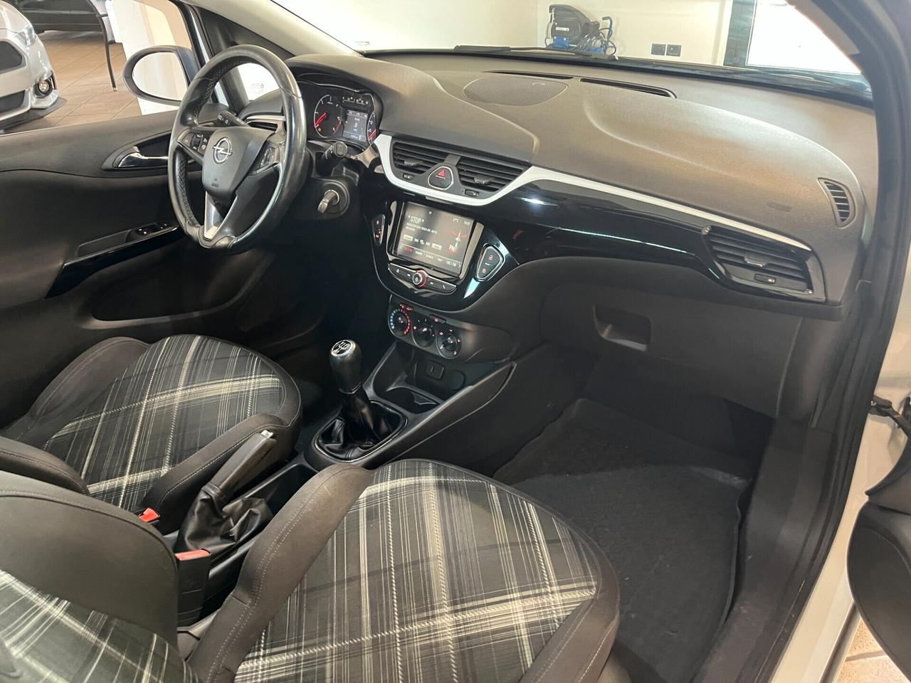 Opel Corsa 1.3 CDTI ecoFLEX 95CV Start&Stop Coupé b-Color