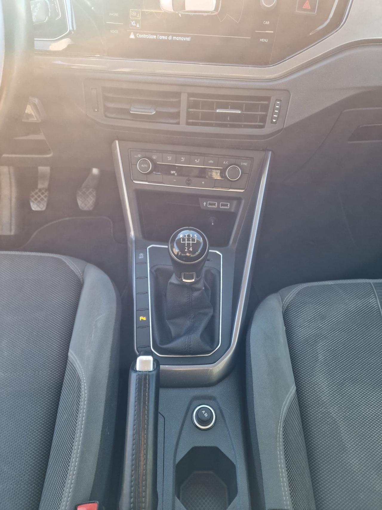 Volkswagen Polo 1.0 TSI 5p. R-Line