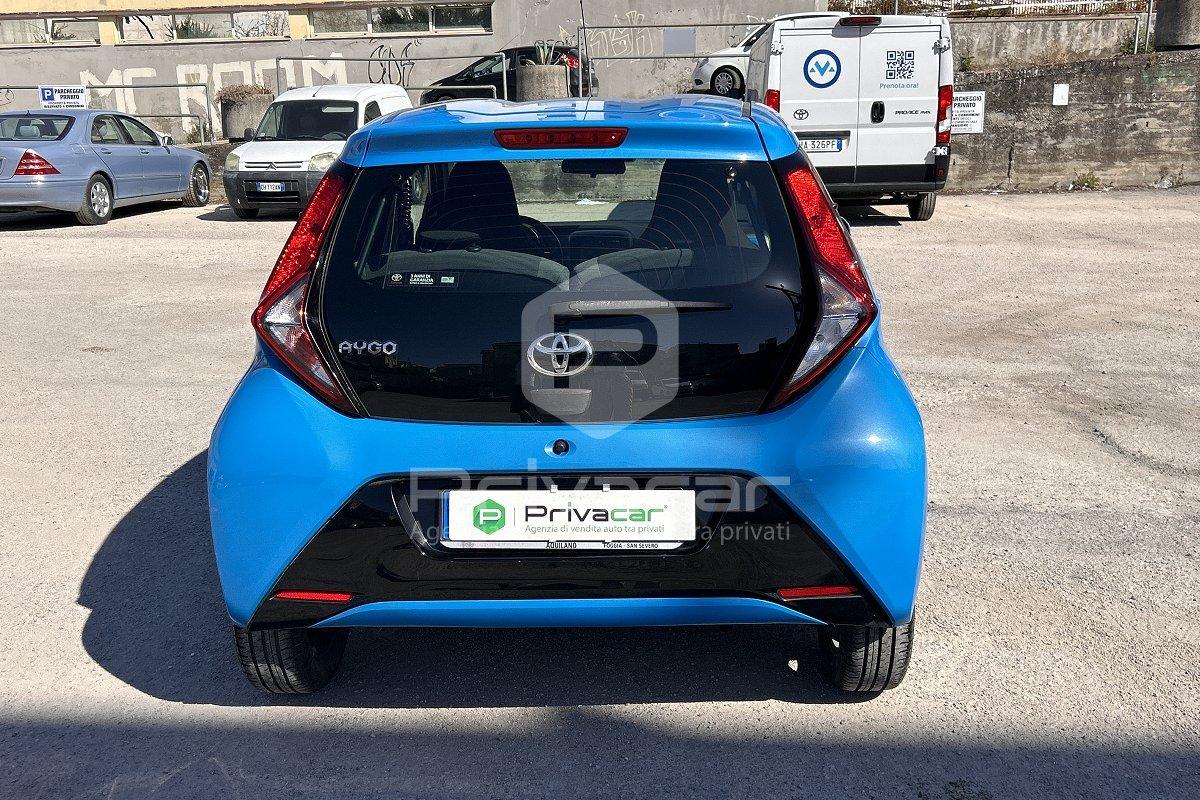 TOYOTA Aygo 1.0 VVT-i 72 CV 5 porte x-trend