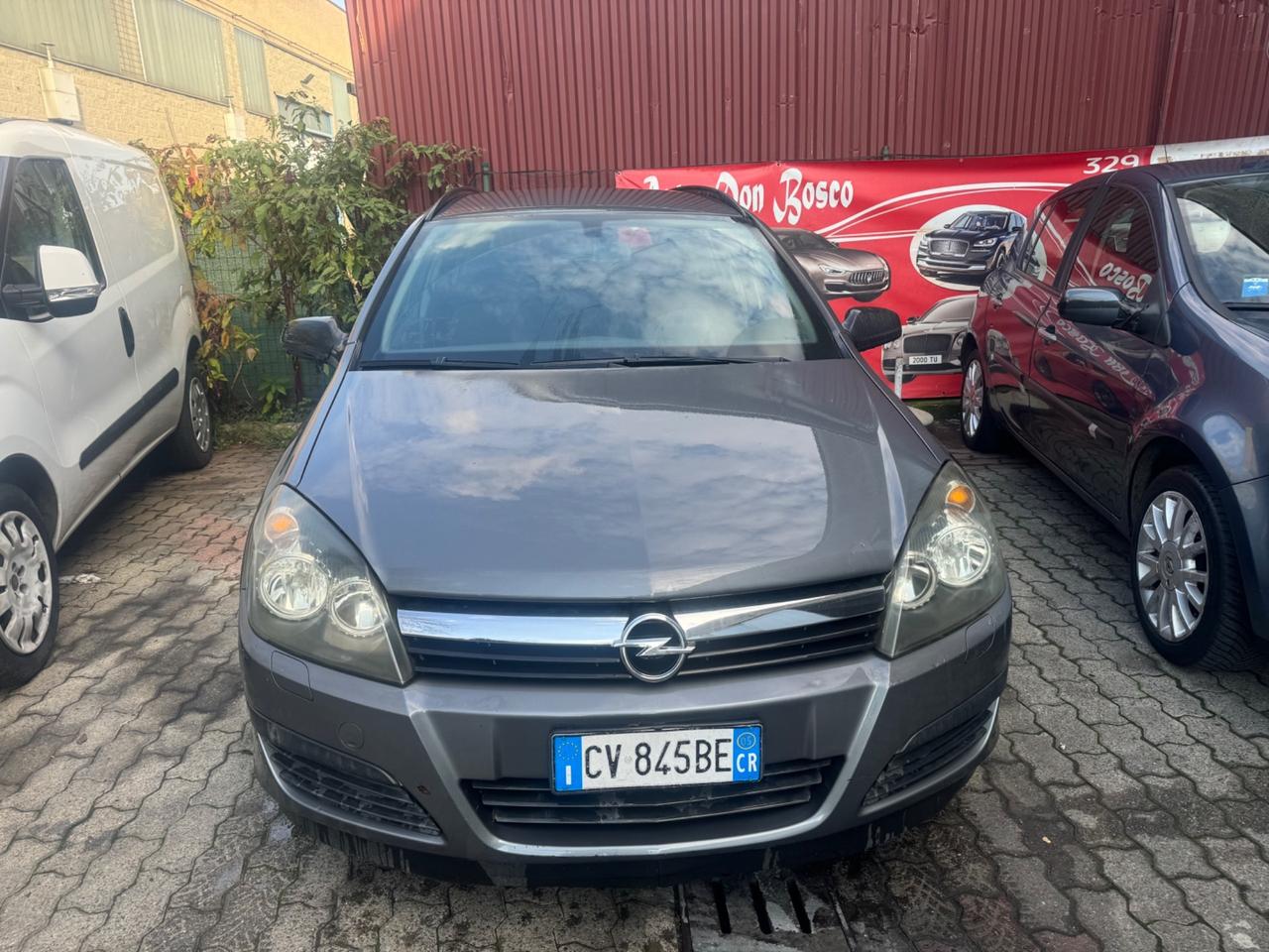 Opel Astra 1.7 CDTI 80CV Station Wagon Club