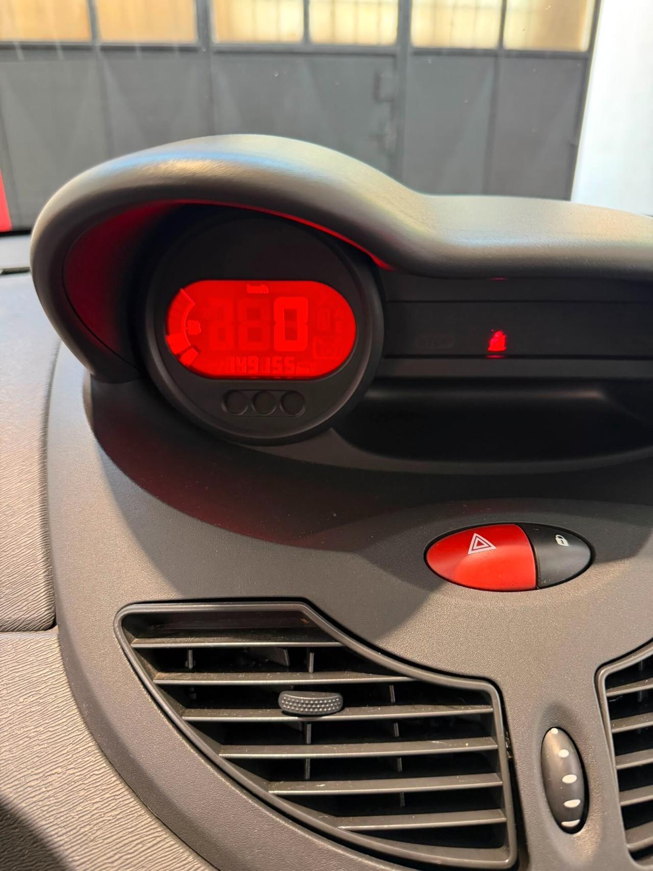 Renault Twingo 1.2 8V Le Iene