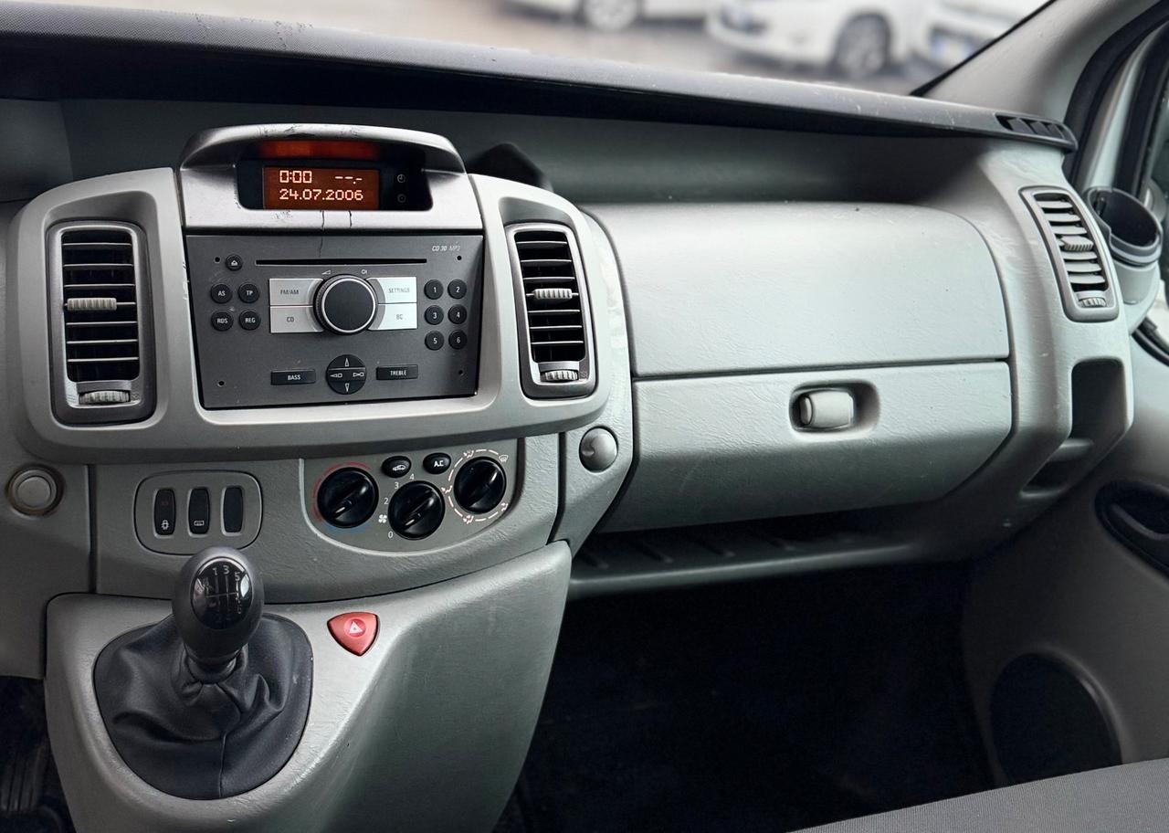 Opel Vivaro 2.0 Diesel 9 Posti 115 Cv