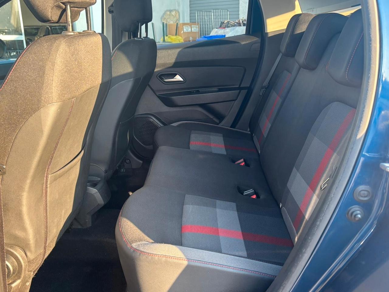 Dacia Duster 1.6 SCe 4x2 Techroad