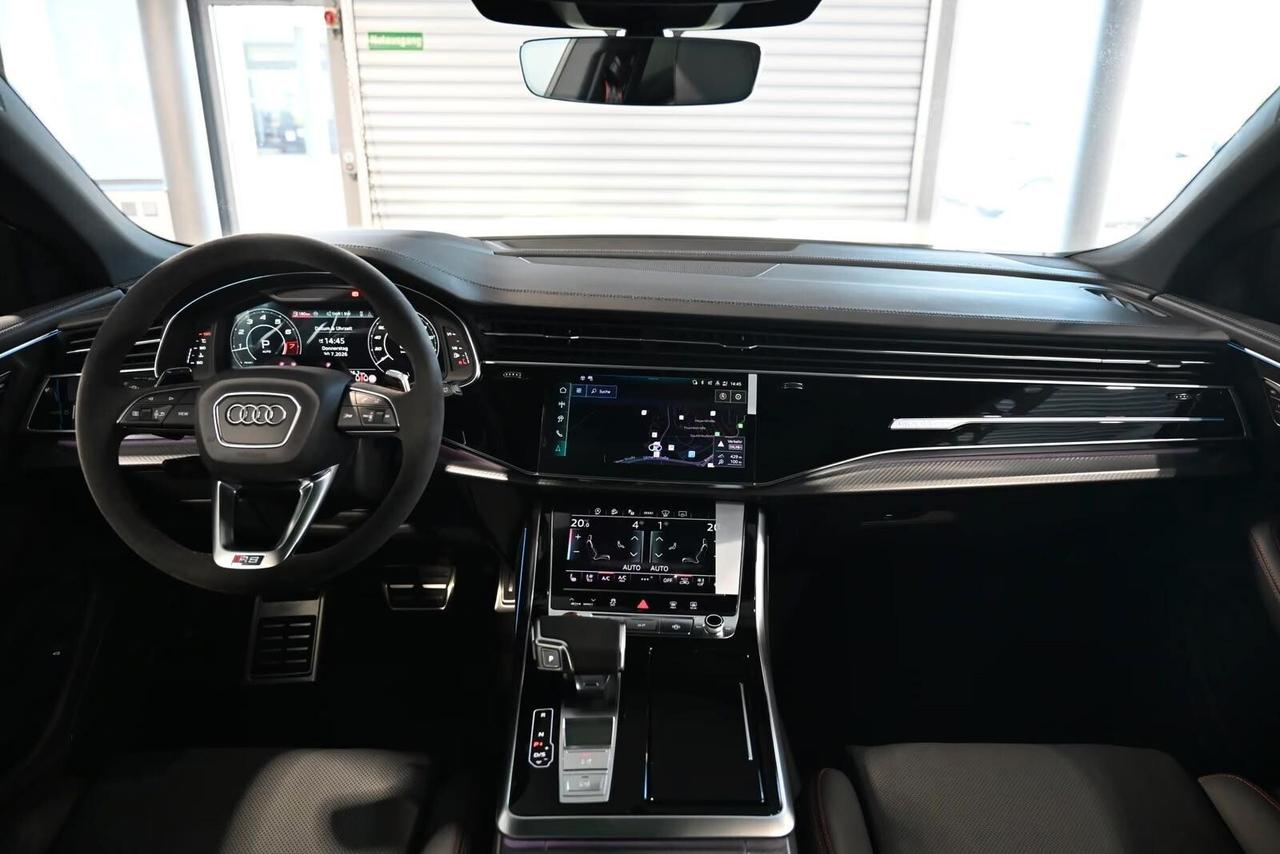 Audi Q8 RS TFSI V8 quattro tiptronic Performance
