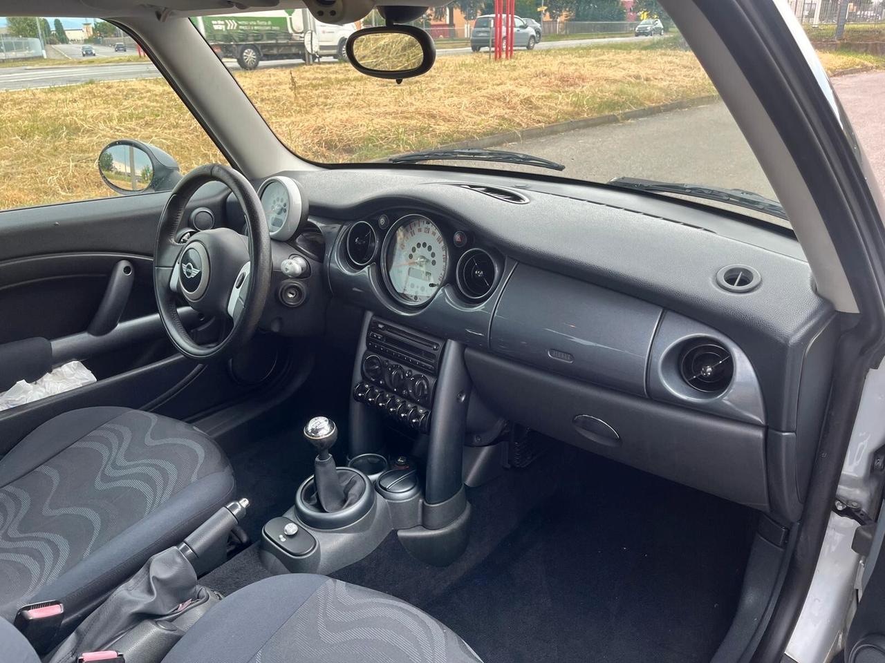 Mini 1.4 tdi One D de luxe
