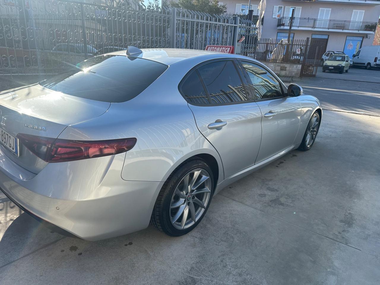 Alfa Romeo Giulia 2.2 Turbodiesel 150 CV Business Launch Edition