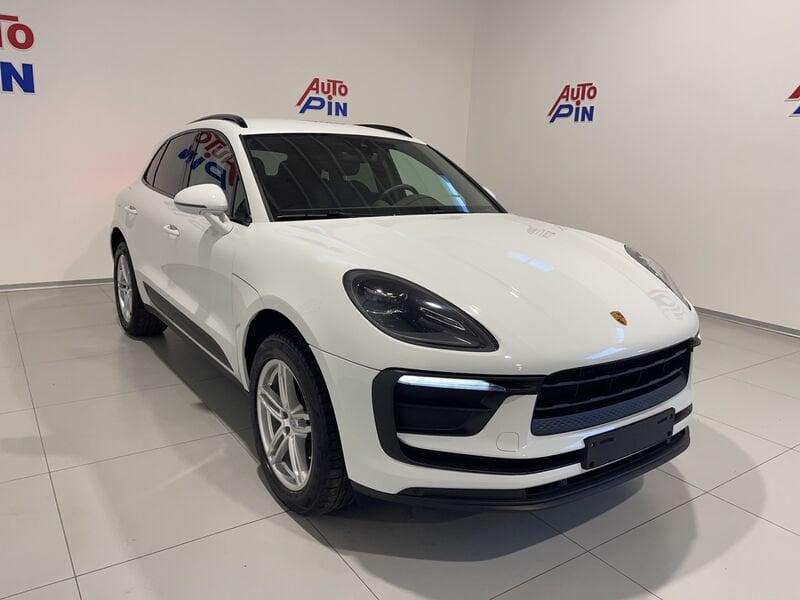 Porsche Macan 2.0 "Keyless entry"ACC*