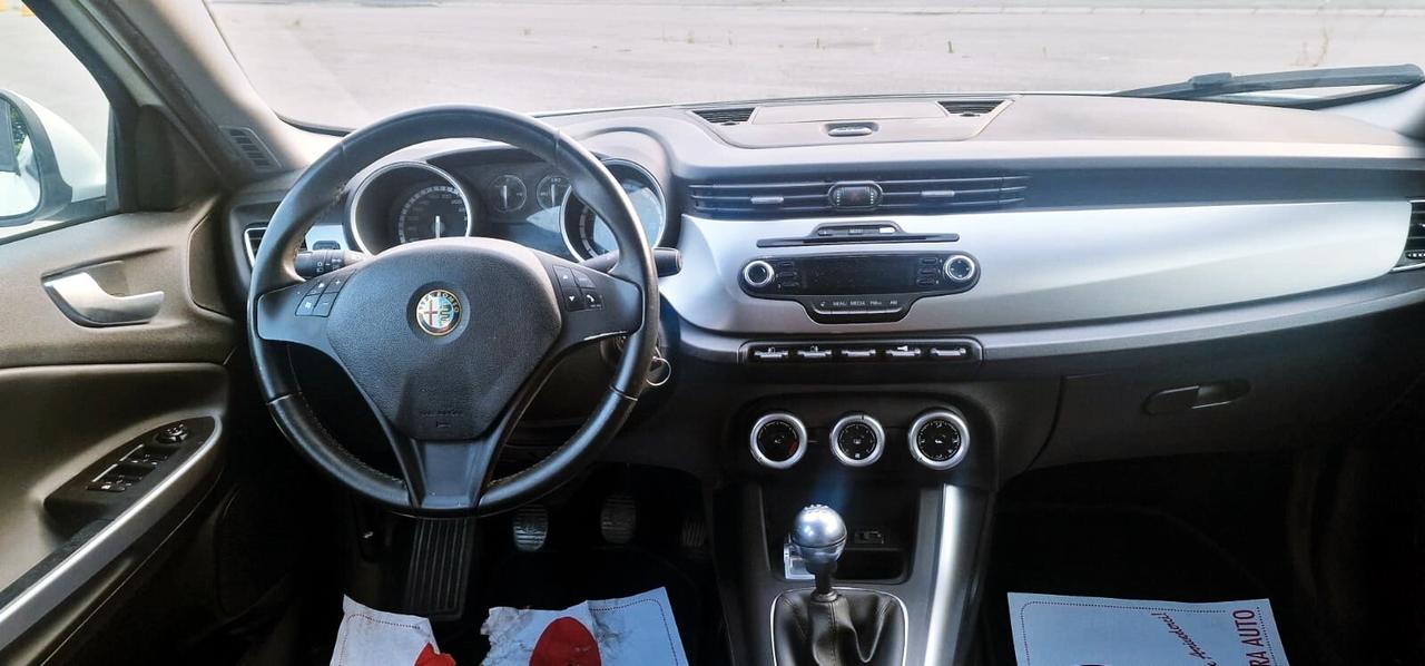 Alfa Romeo Giulietta 1.4 120 CV GPL NUOVO