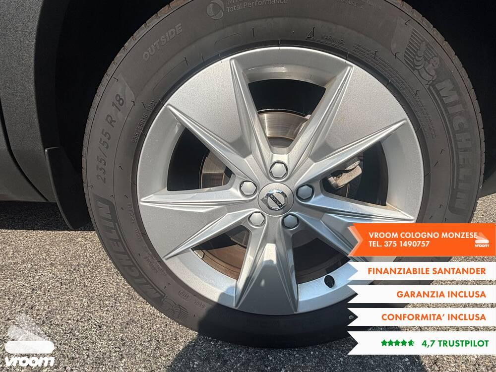 VOLVO XC40 (2017-->) XC40 B3 automatico Core