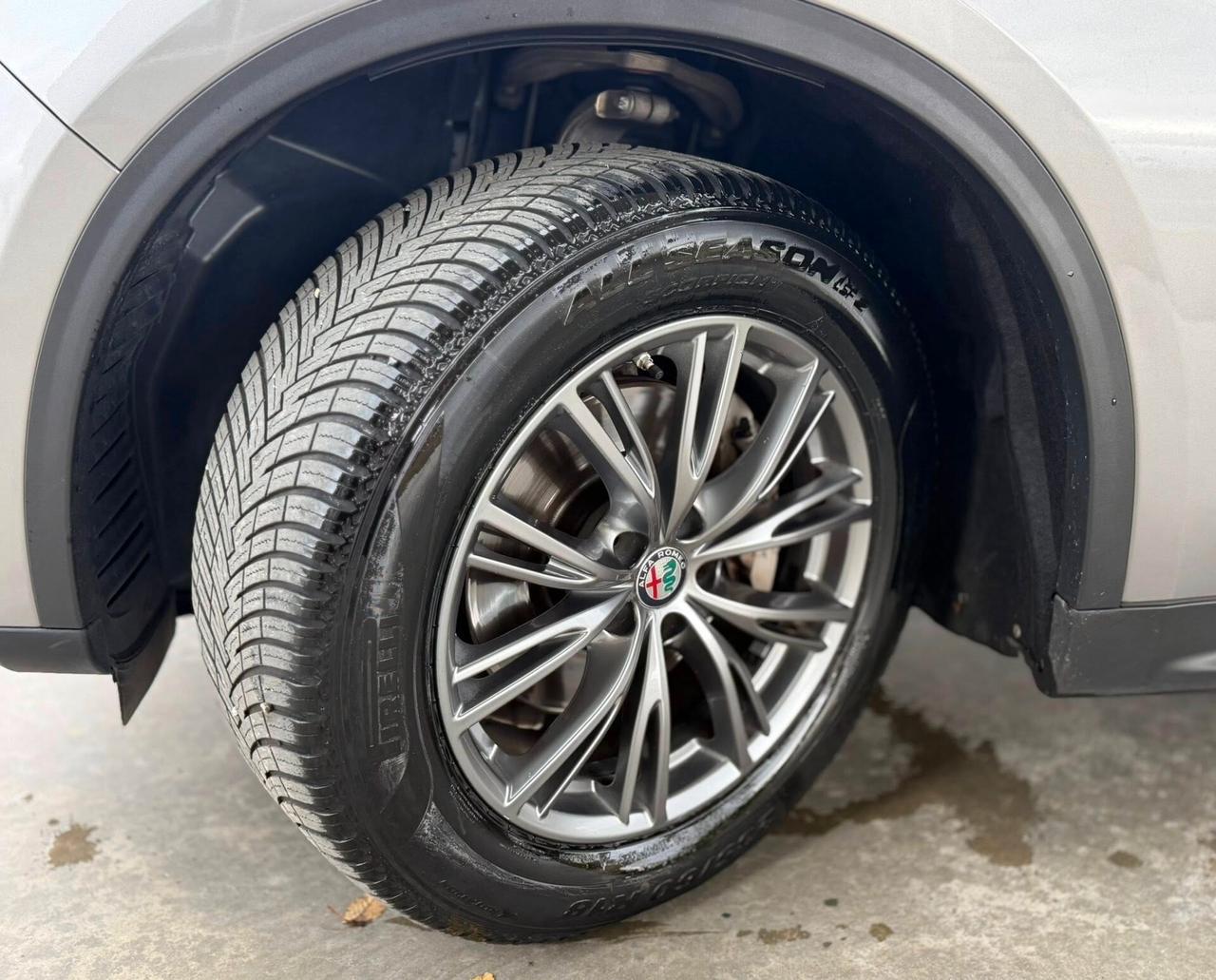 Alfa Romeo Stelvio 2.2 Turbodiesel 210 CV AT8 Q4 B-Tech