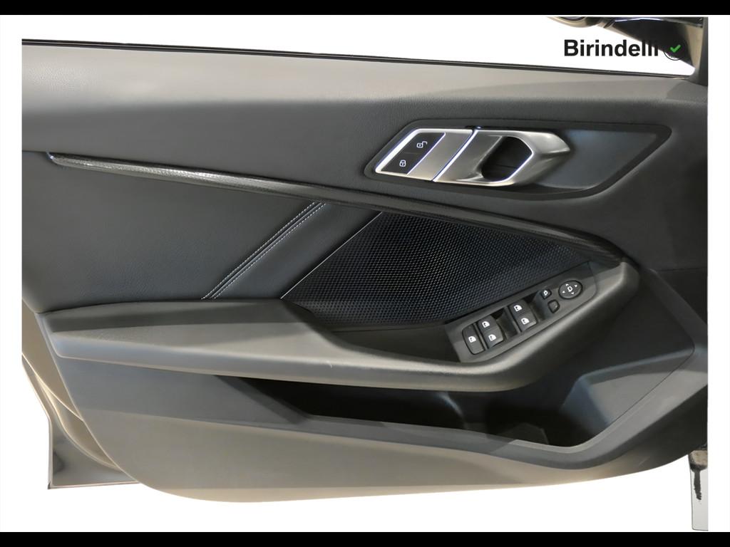 BMW Serie 1 (F40) - 116d 5p. Sport