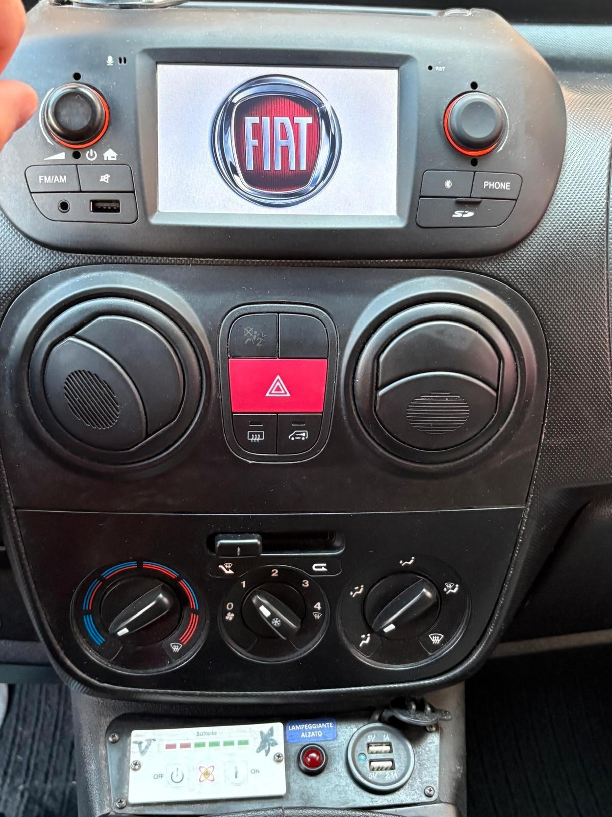 Fiat Fiorino 1.3 MJT 95CV Combinato Adventure