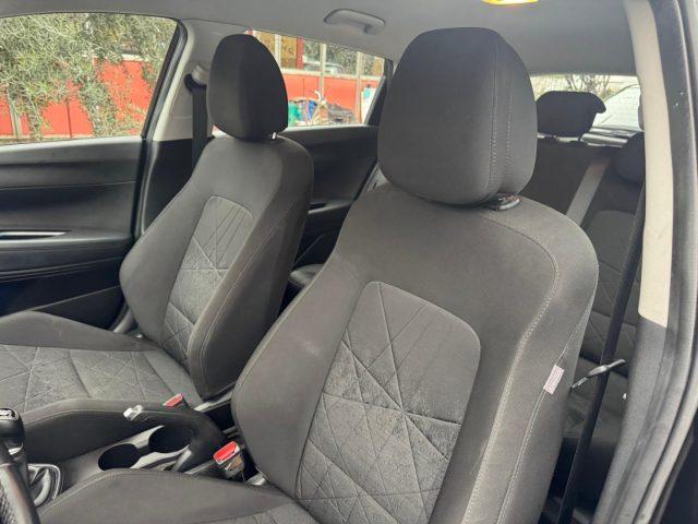 HYUNDAI Bayon 1.2 MPI MT XLine