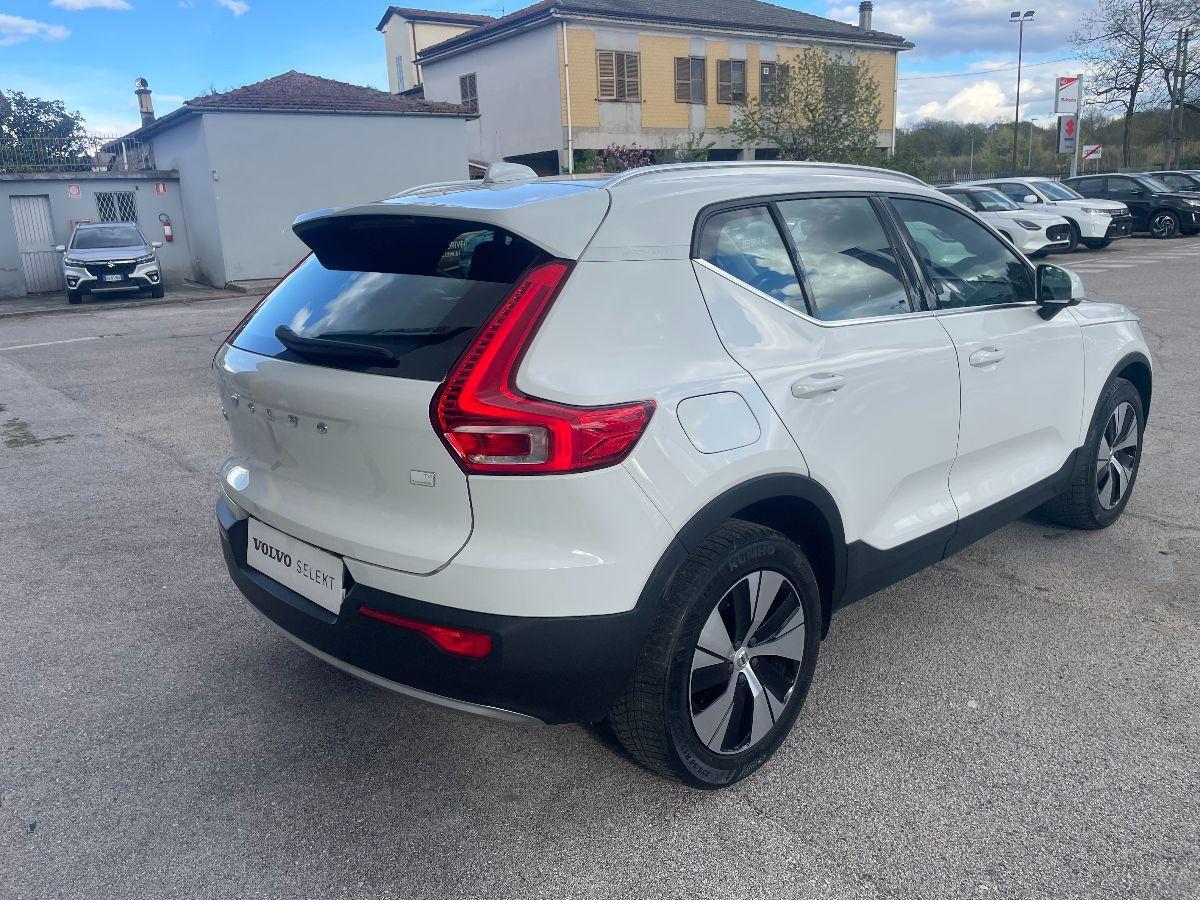 VOLVO - XC40 - T4 Recharge Plug-in Hyb. Inscr.Exp.