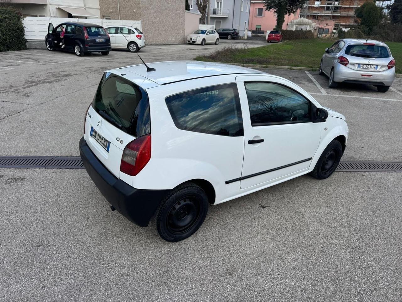 Citroen C2 1.4 HDi 70CV Van Vetrata