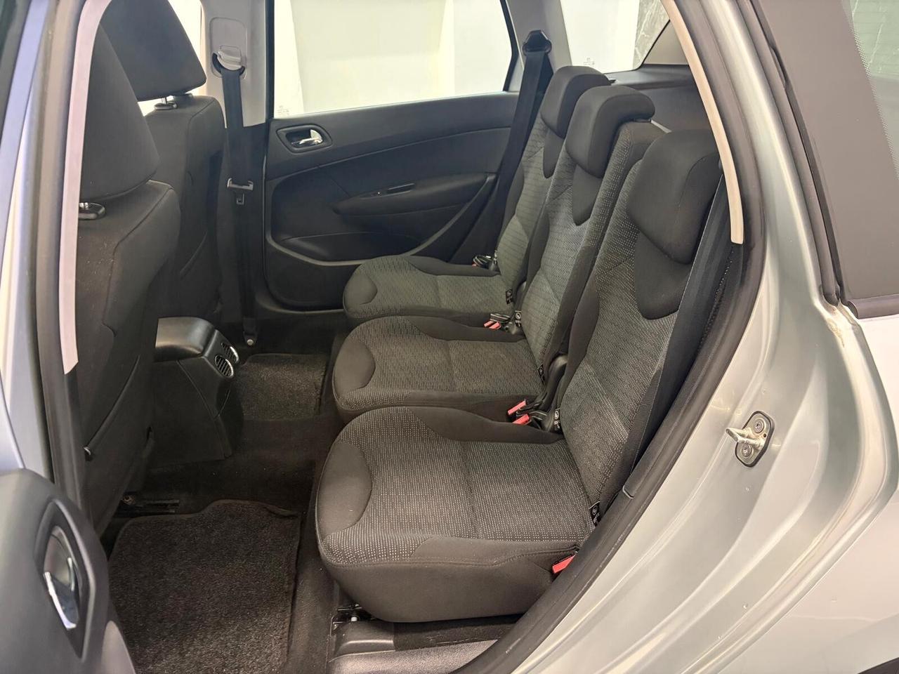 Peugeot 308 1.6 HDi 110CV 12 MESI DI GARANZIA NUOVA