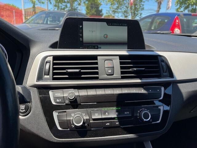 Bmw 118d SPORT LED TOT BLACK FINANZIAMENTO SENS AN