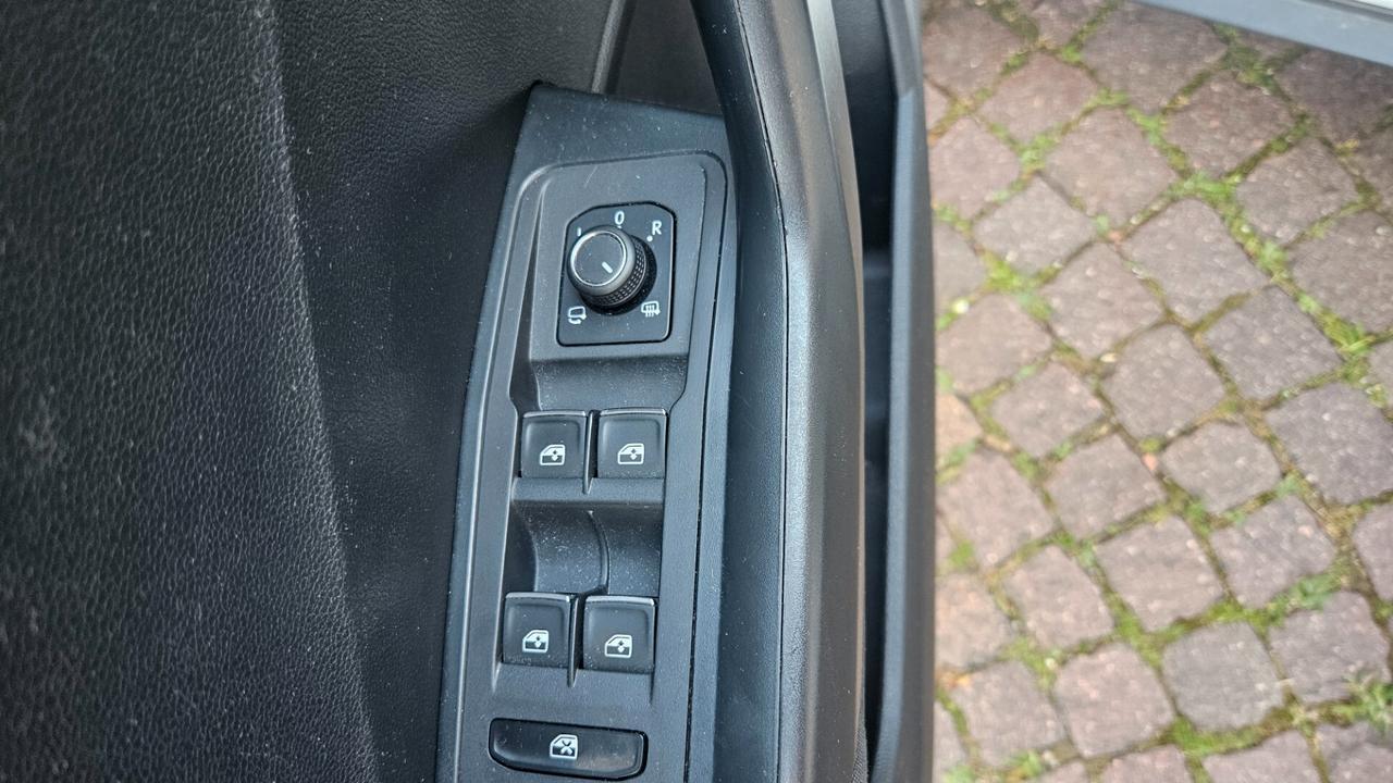 Volkswagen T-Roc 2.0 tdi Advanced 4motion dsg ACC-CAMERA-NAVY