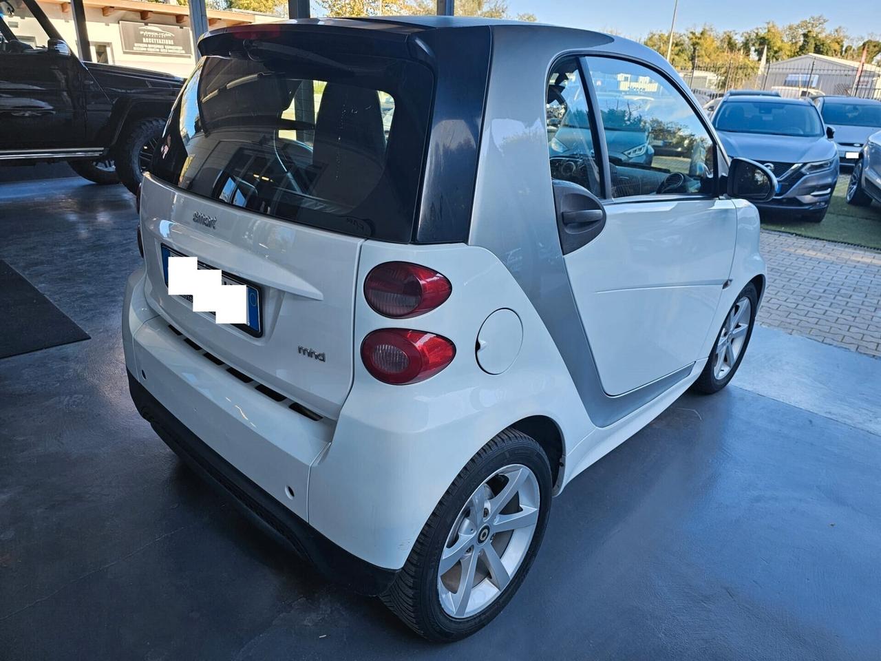 Smart ForTwo 1000 45 kW MHD coupé passion Neopatentati