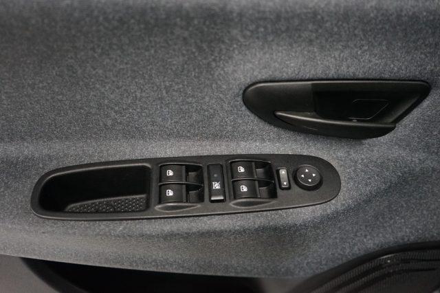 LANCIA Ypsilon 1.0 FireFly 5 porte S&S Hybrid Silver Plus