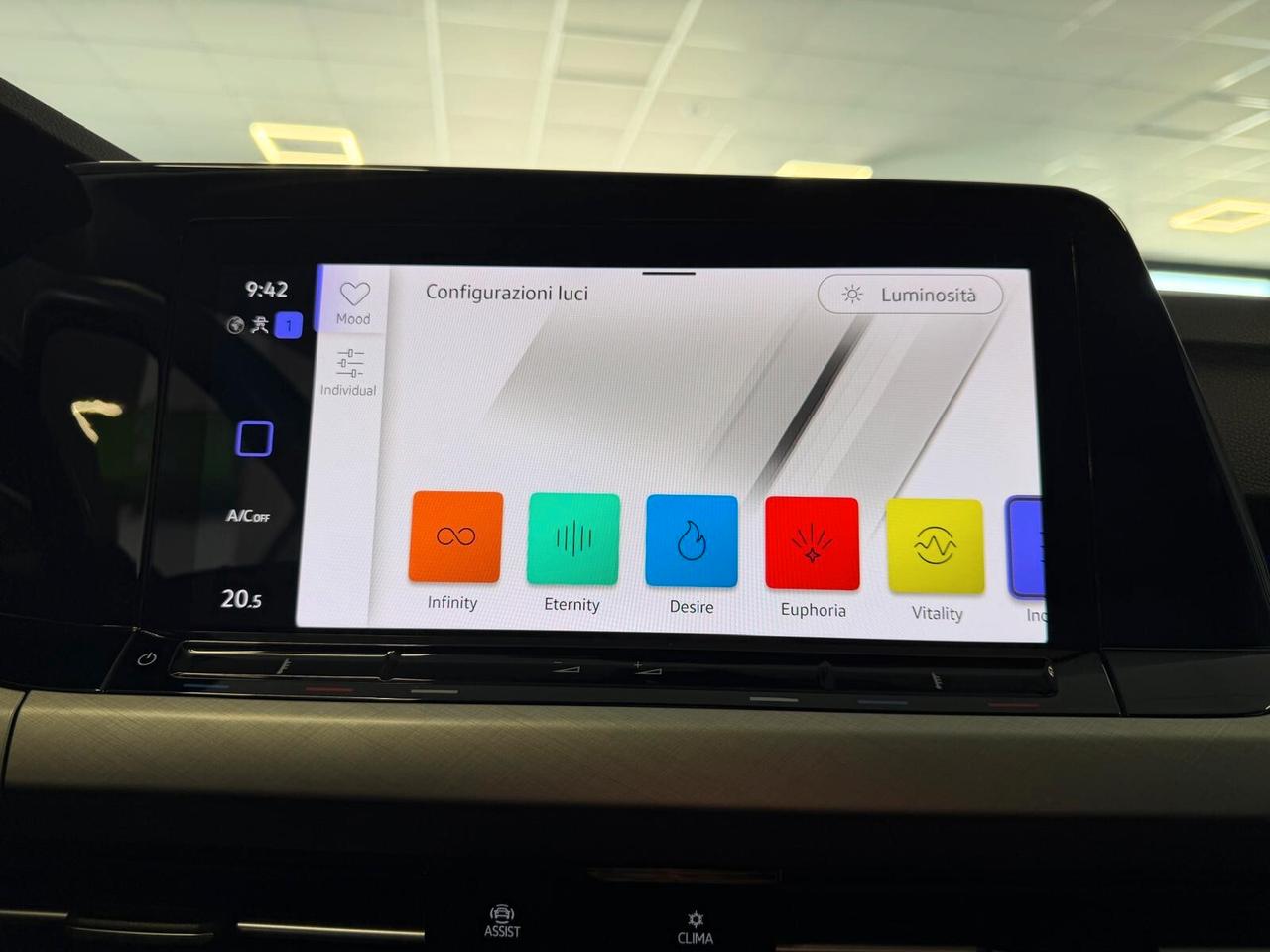 VOLKSWAGEN GOLF VIII STYLE 2.0 TDI 115CV CARPLAY OK NEOPATENTATI ANNO 2022