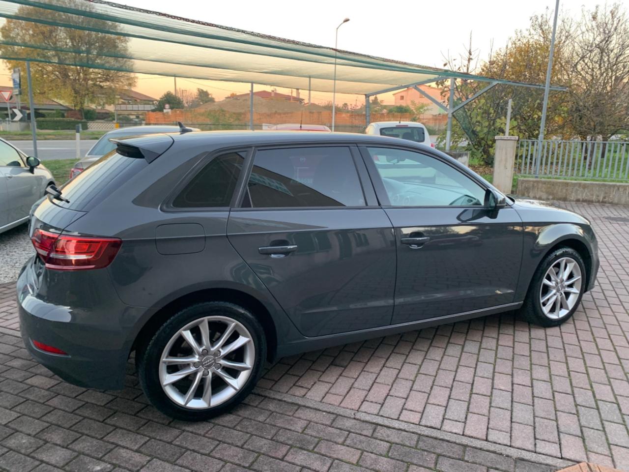 Audi A3 SPB 2.0 TDI S tronic Sport