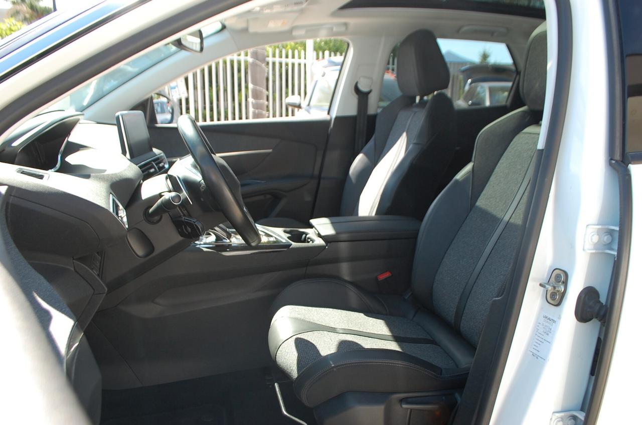 Peugeot 3008 1.5 bluehdi 131CV Allure S&S Uff Italy Tetto Led