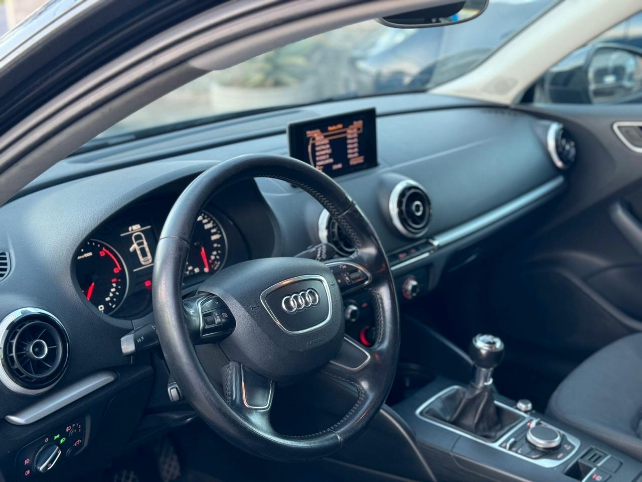 Audi A3 SPB 1.6 TDI ultra Attraction