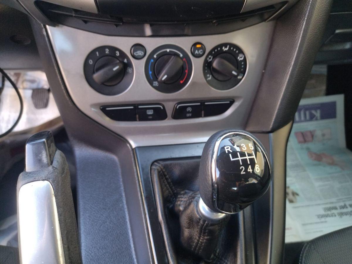 FORD Focus 1.6 TDCi 95CV 5p. Titanium