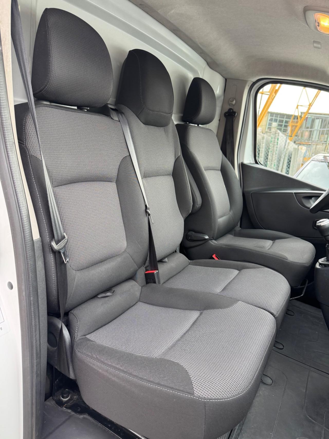 Renault Traffic 4 serie