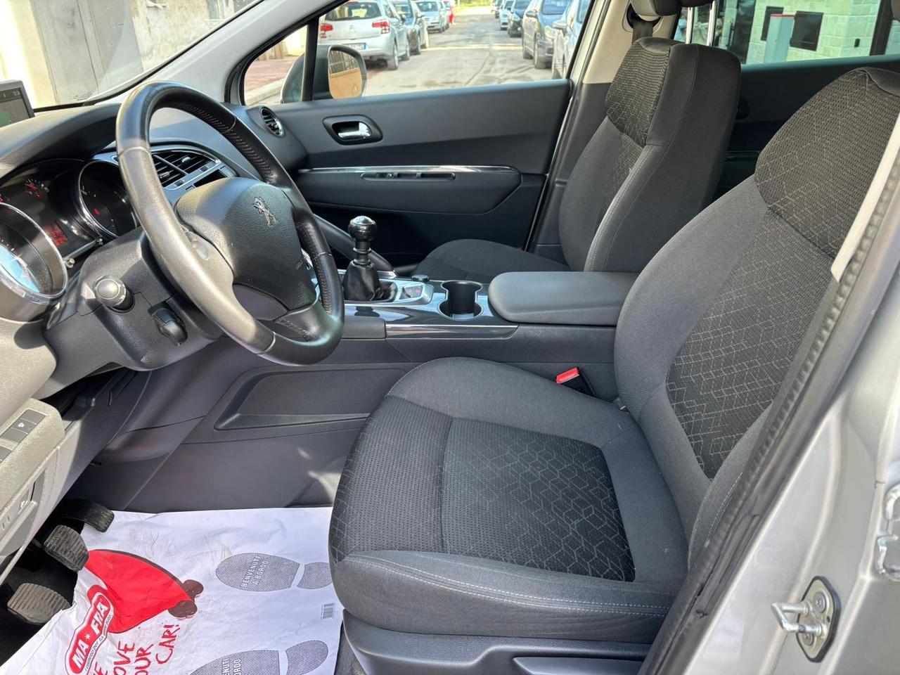 Peugeot 3008 BlueHDi 120 S&S Allure