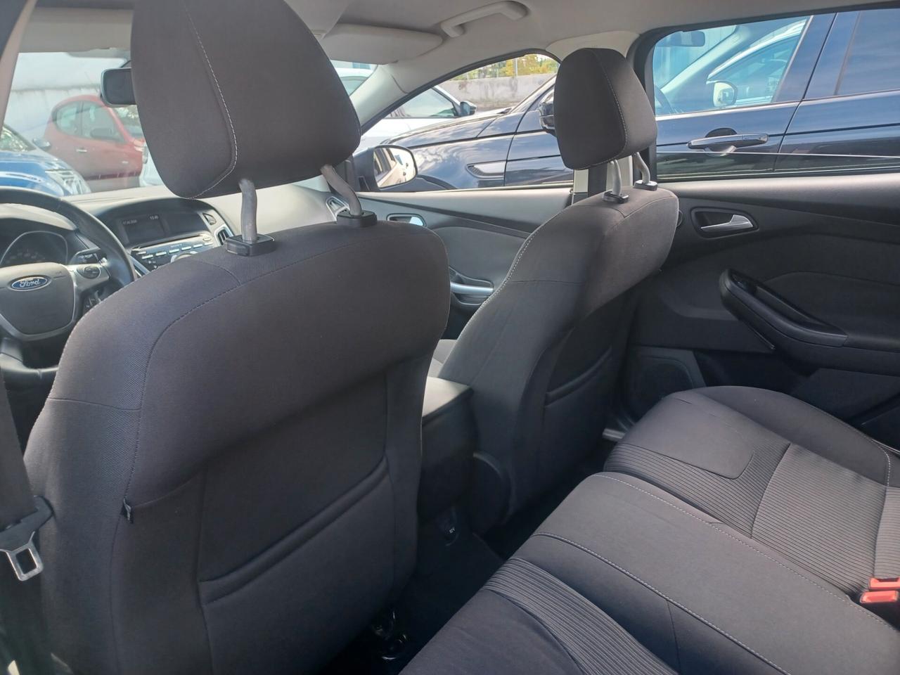 Ford Focus 1.0 TITANIUM S.W. ANNO 2013