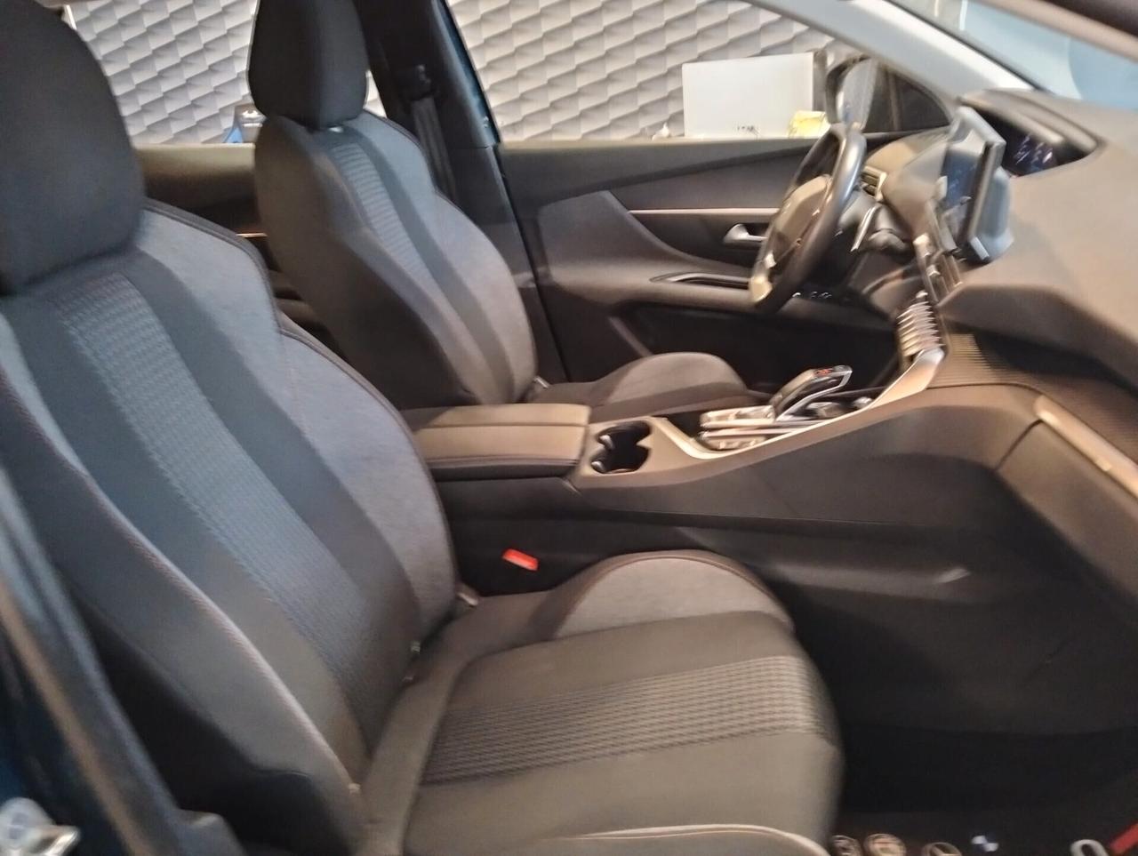 Peugeot 3008 BlueHDi 130 S&S EAT8 Active Business