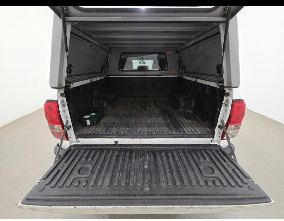 Toyota Hilux 2.4 D-4D 4WD 4 porte Double Cab Executive