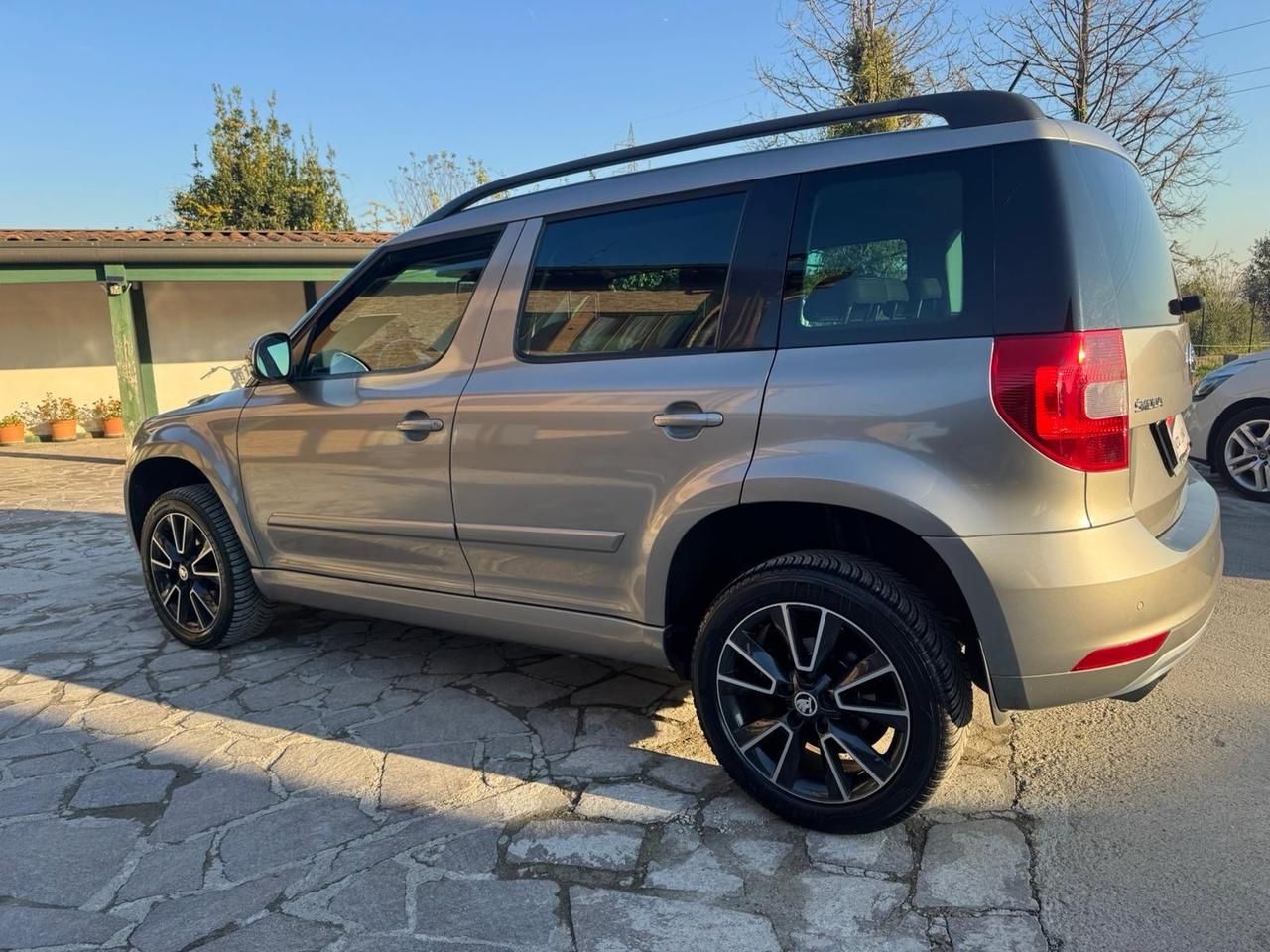 Skoda Yeti Outdoor 2.0 TDI SCR 110 CV Design Edition neopatentati