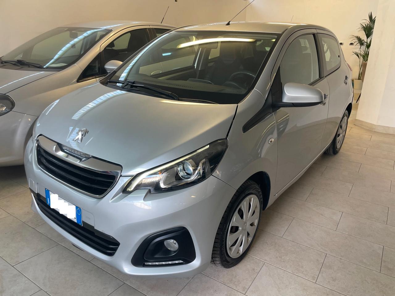 Peugeot 108 5P 1.0 68 CV Allure TOP! FULL OPT NEOPATENTATI TAGLIANDATA