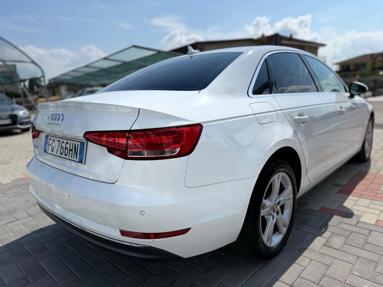 Audi A4 2.0 TDI 150 CV BERLINA Sport EURO6