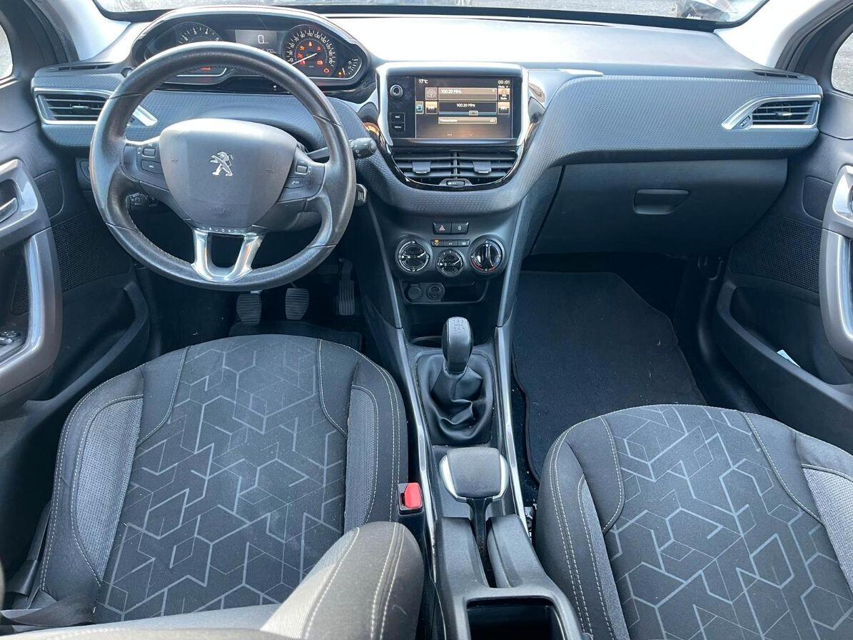 Peugeot 2008 PureTech 82 Active