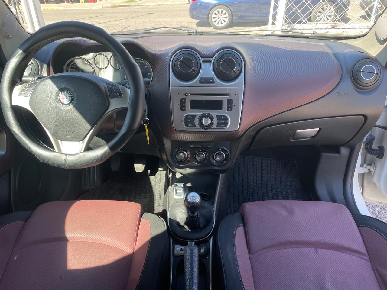 Alfa Romeo MiTo 1.3 JTDm-2 95 CV S&S Distinctive Sport Pack