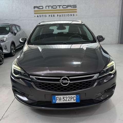 Opel Astra IVA ESPOSTA Neopatentati Cambio Automatico