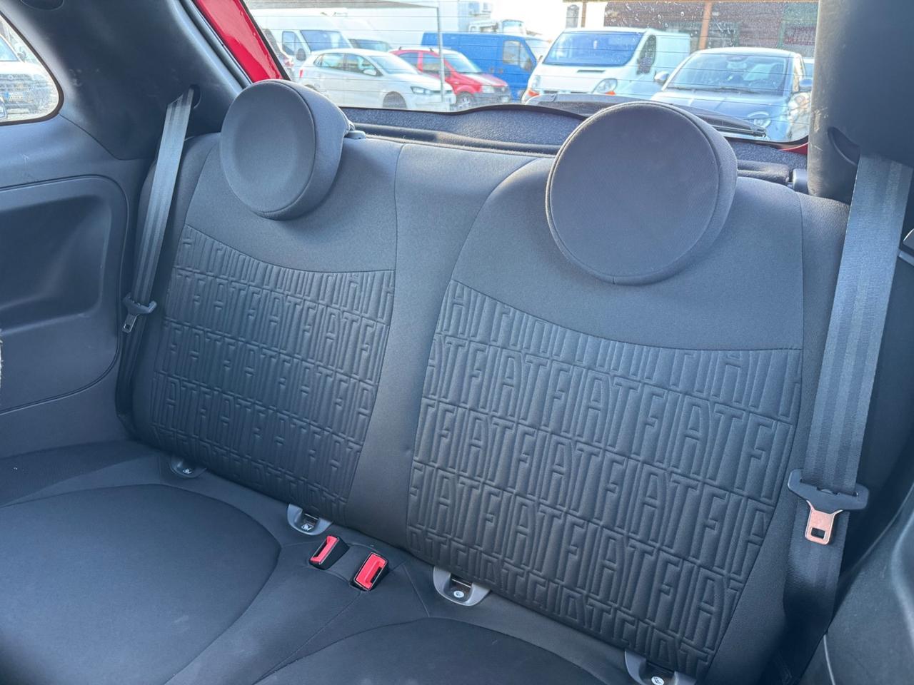 Fiat 500 1.0 Hybrid Red