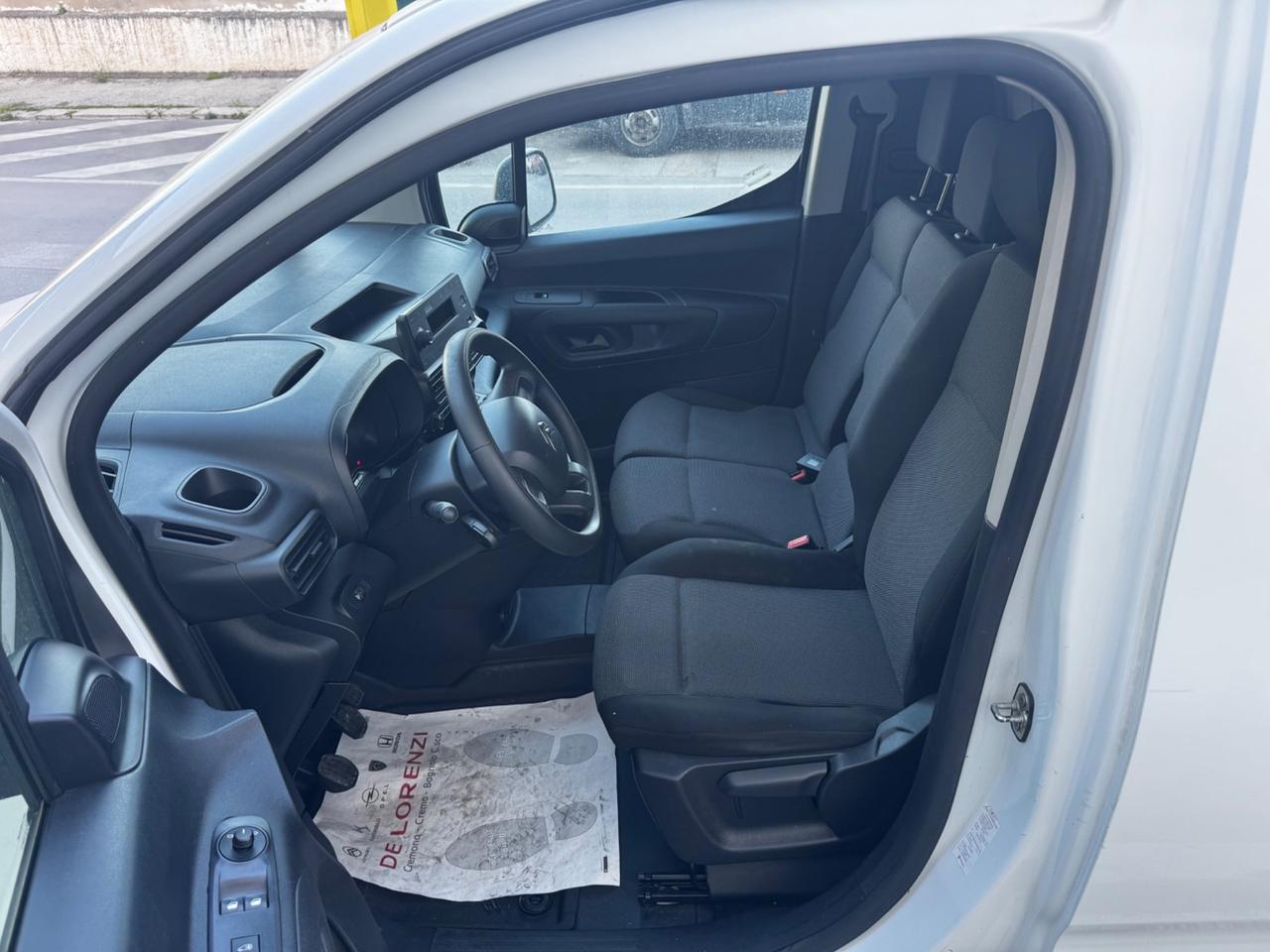 Citroen Berlingo BlueHDi 100 FRIGO ISOTERMICO