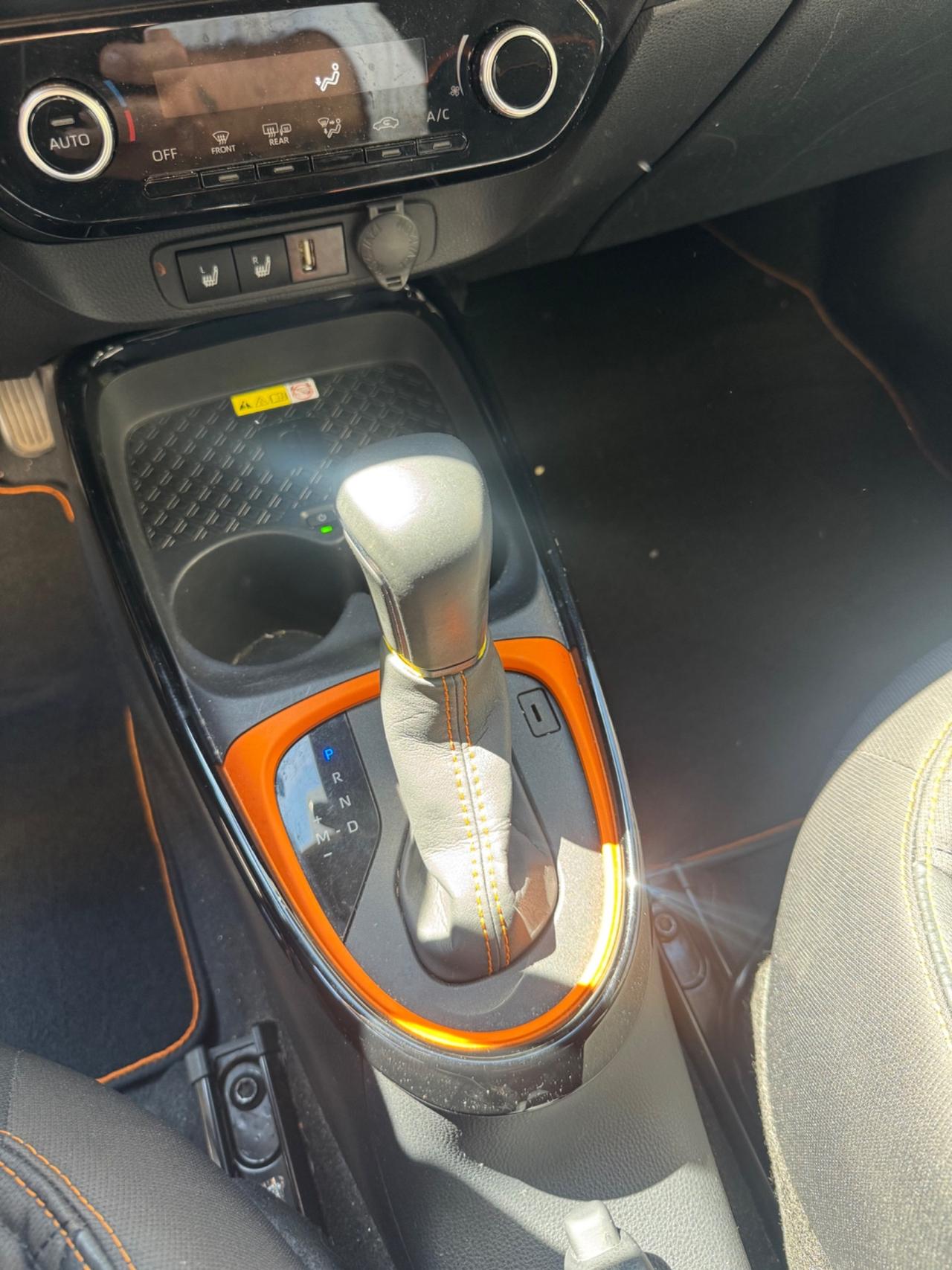 Toyota Aygo X 1.0 VVT-i 72 CV 5 porte Limited S-CVT Permuto