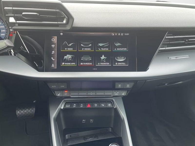 Audi A3 A3 SPB TFSI 110 kW S tronic S line edition Black Pack 18" Camera