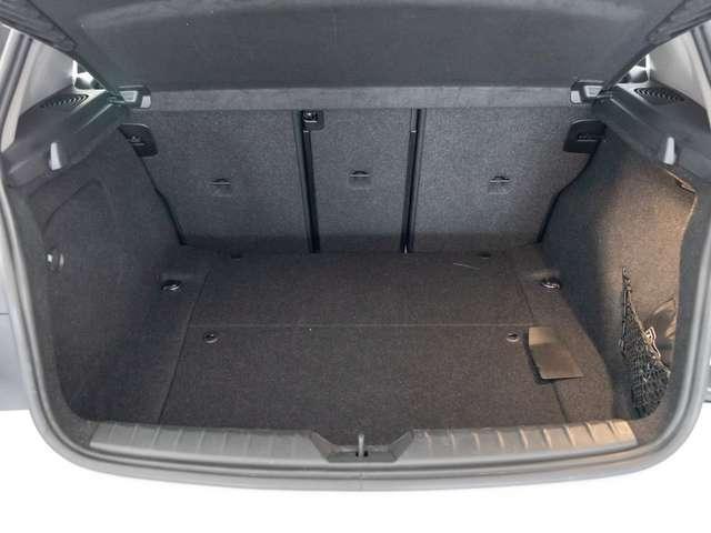 BMW 120 120d Sport 5p auto my18
